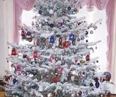 Christmas tree with set