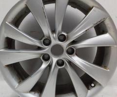 Wheel disk (19x8.0J - SILVER) with damage Tesla model S, model S REST 1054041-00-B