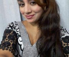 Hi Myself Ayesha Khan Muslim Woman From Pakistan