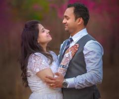 Book your wedding photographer with Weddingbazaar App