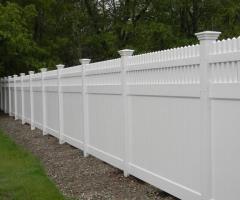Privacy Fencing Canada Solutions by Can Supply Wholesale - 1