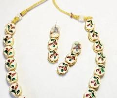 Kundan long necklace with earrings in Srinagar - Akarshans