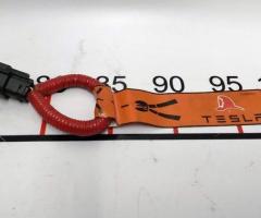 2 Safety harness (emergency loop) Tesla model X, model S REST 1104866-00-A