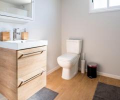 Transform Your Bathroom: Huntington Beach Remodeling Experts Await!