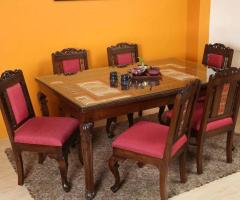 High-Quality 6-Seater Wooden Dining Table: Buy Today!