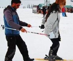 Kashmir Tour Packages For Family - 1