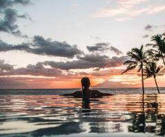 Elevate Your Pool Experience: Hawaii Pools - Premier Swimming Pool Design Consultants - 1