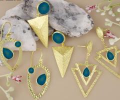 Unique Blue Druzy Earrings Set - Stand Out from the Crowd with These Eye-Catching Accessories