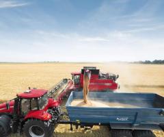 The Case Combine Harvester: A Revolution on Wheels - 1