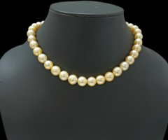 South Sea Pearl Beads 220.40 ct