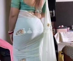 Hot & Sexy Bold Available Call Girls in Defence Colony 09958043915