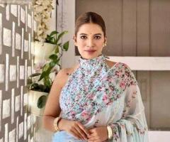 Shop Lightweight & Stylish Drapes Chiffon Sarees for Women -Womantra