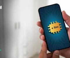 Is a Traveling eSIM the Smart Way to Stay Online?