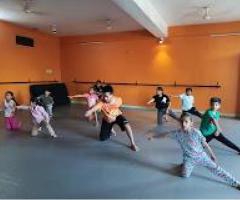 Buskers – Best Dance Studio in Jaipur (Tilak Nagar)
