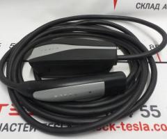 Universal mobile charger 32A GEN2 {M3_MX_MS} 1101789-00-J