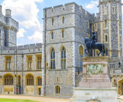 Get a fully trained, supportive, and licensed tour guide for the Windsor Castle tours