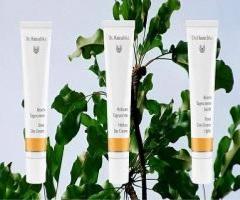 Buy Moisturiser Sunblock For Sensitive Skin Care In Singapore