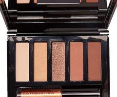 Wholesale Cosmetics Palettes at Affordable Price