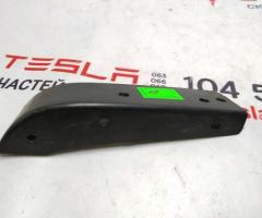 2 Driver knee airbag Tesla model 3 1077825-00-D