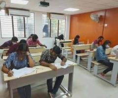 IIT JEE and NEET Preparation: Building a Strong Foundation for Competitive Exams