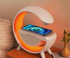 G Shaped RGB Light Table Lamp With Wireless Charger G-500