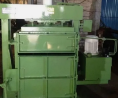 Vertical Mild Steel Baling Machine Exporter